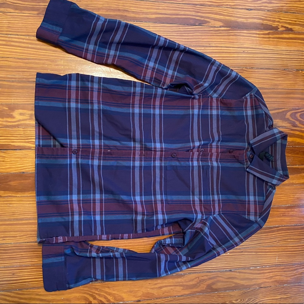 Lululemon flannel Size S